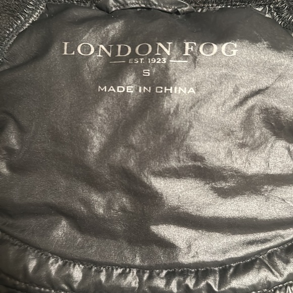 Women’s London Fog Jacket - Picture 3 of 3